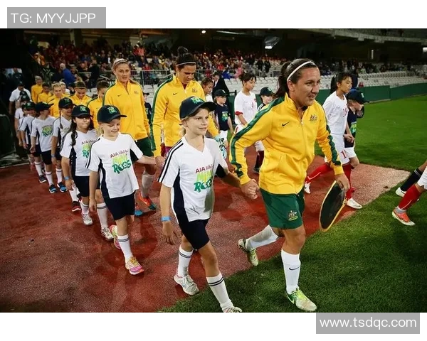 足球明星兄弟情深揭秘：那些在绿茵场上并肩作战的传奇兄弟们